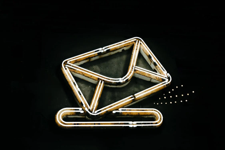 Envelope icon with location pin representing targeted email delivery